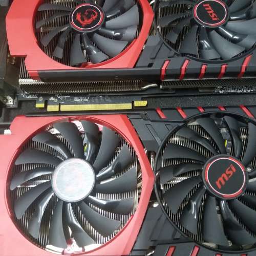 AMD Radeon R9 390 8GB 95%新淨 兩張