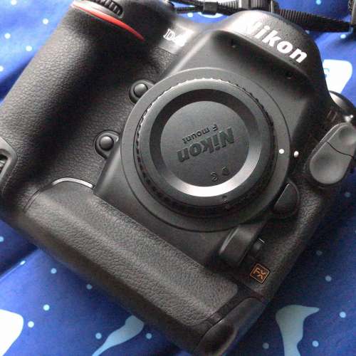 超新淨Nikon D4s 旗艦機, 無花 行貨一套出售