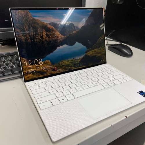 Dell XPS 13 9310 白色Frost White