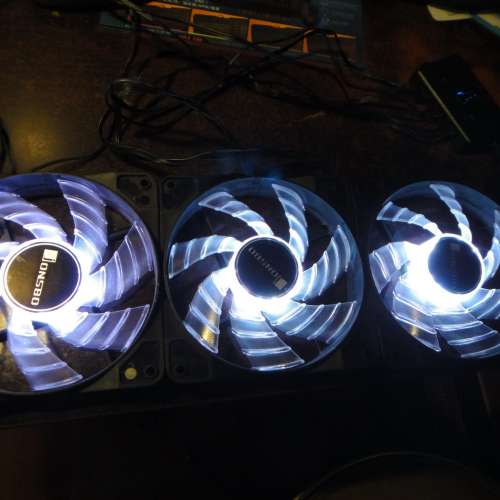 RGB 機箱風扇三把連控制器