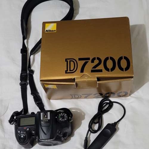 Nikon D7200