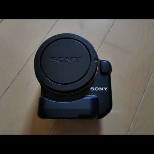 SONY 95% new LA-EA4