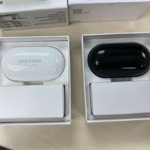 Samsung Galaxy Buds+ R175 Black & White