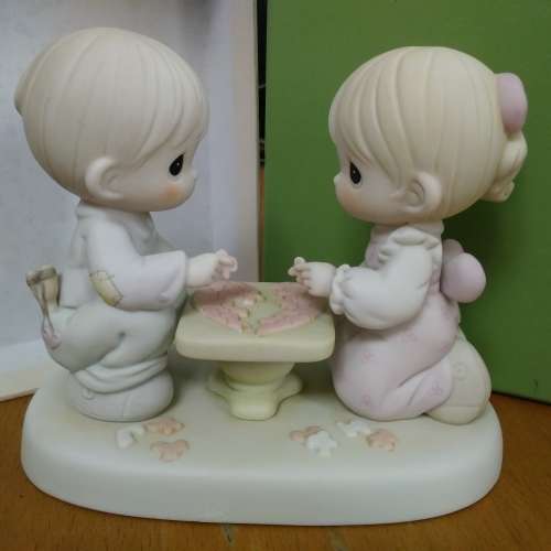 Precious moments 陶瓷公仔 chess