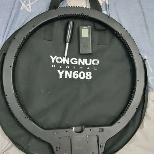 Yongnuo 永諾 YN608 雙色環形補光燈