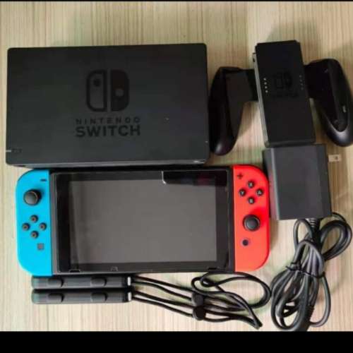 出售: Switch 細電版連原裝配件