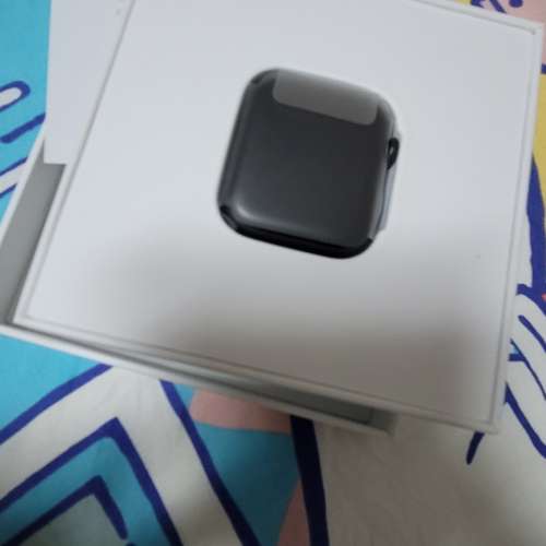 100% new Apple watch 5 LTE 版  44mm 太空黑色(DLC)
