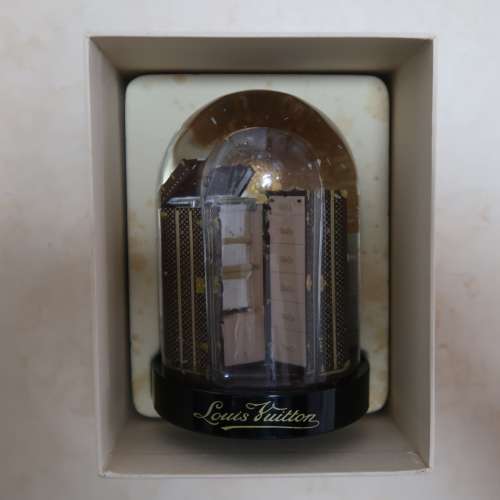 古董 全新 絕版收藏已久 正貨 LV Louis Vuitton Glass Dome 路易威登 玻璃 裝飾 擺設