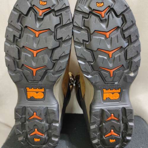 美國Timberland PRO 中筒油皮防水安全靴(歐碼42)