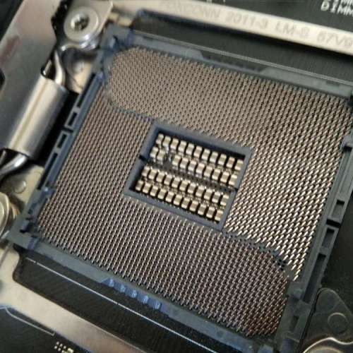 (新淨X99)ASUS SABERTOOTH X99主板(運作正常 )