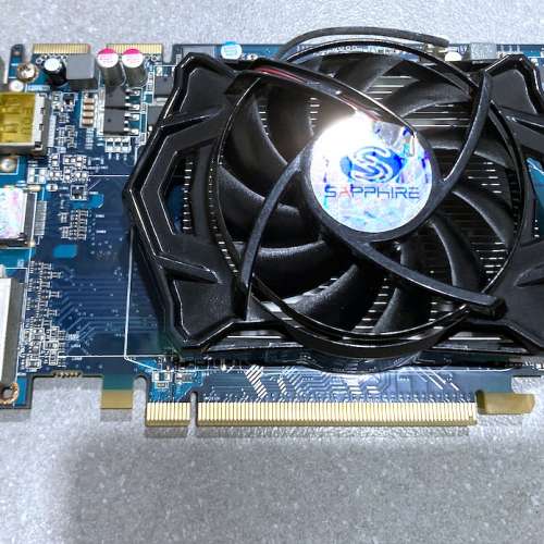 新淨 Sapphire AMD Radeon HD5670 1GB PCIe 2.0 顯示卡 (送壞 560Ti 1G)