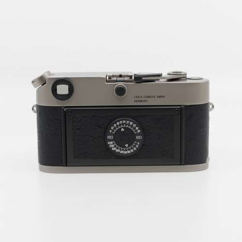 Leica M6 Classic Non-TTL Titanium (near mint)