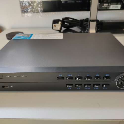 Hikvision 海康威視 DS-7804HW-E1 4 路 NVR 連 4 支鏡頭 + 全新臂架 + BNC transci...