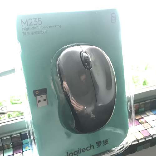 全新 - 最新第二代 Logitech Wireless Mouse 無線滑鼠