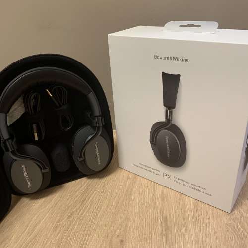 98% New Bowers & Wilkins PX Wireless noise-cancelling 耳機