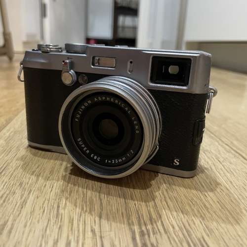 Fujifilm X100S