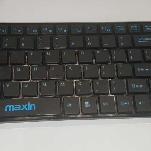 98% 新 maxin 2.4G 無線鍵盤