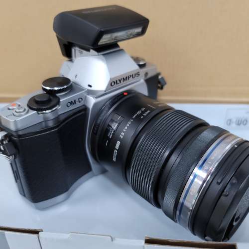Olympus OM-D E-M5 with 12-50mm Kit Lens