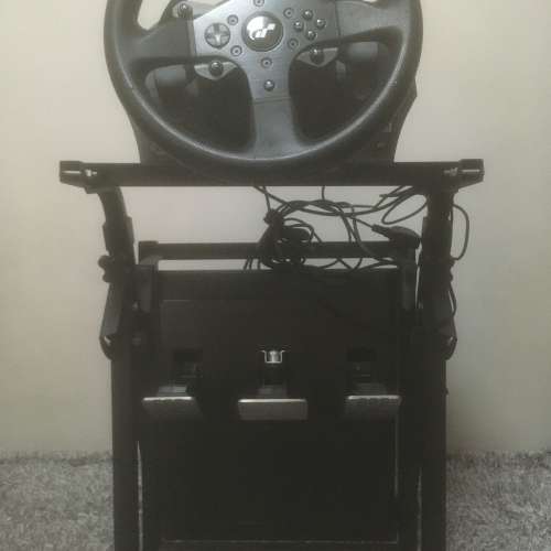 Thrustmasters T300RS (GT Edition) with stand