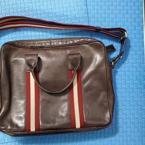 Bally 公事包