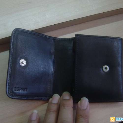 全新  ESPRIT 真皮 散子包,只售HK$80(不議價)