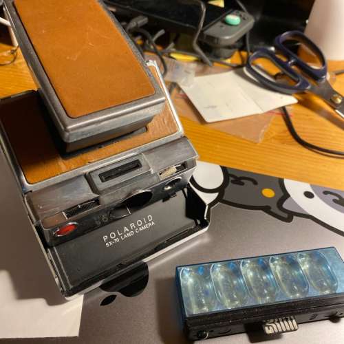 Polaroid SX-70 連一次性閃燈