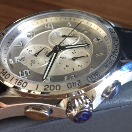 Victorinox 241654.1 men's watch