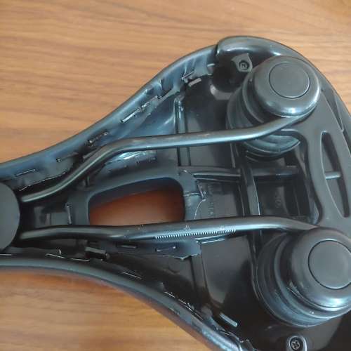 Selle Royal舒適型厚墊單車座椅兩個