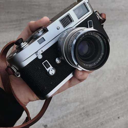 徵Leica M4 or M6
