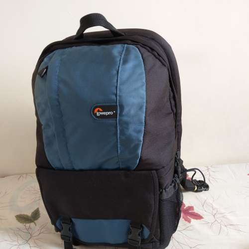 Lowepro Fastpack BP 250 AW