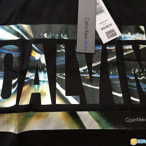 全新Calvin Klein Tee
