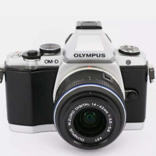 olympus EM5 + kit lens