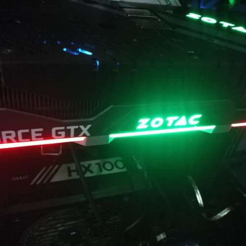 Zotac 旗艦級 GTX1080Ti Amp Extreme Core 呢隻有漸變彩虹光