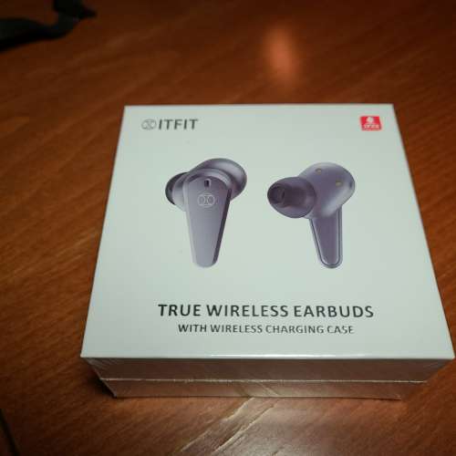 Samsung ITFIT True Wireless Earbuds with Wireless Charging Case