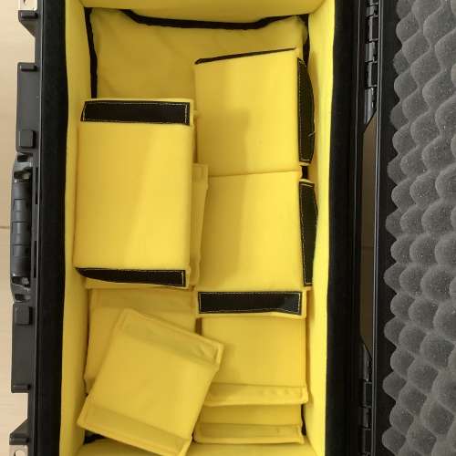 Pelican 1535 Air Padded Divider 80% new