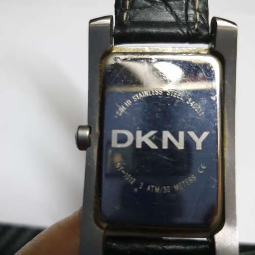 DKNY 皮帶手錶