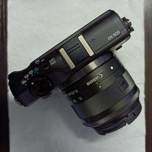 99新 Canon EOS M2 連 15-45 kit 鏡