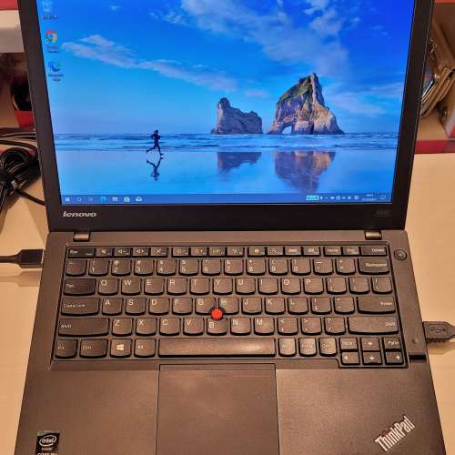 Lenovo ThinkPad X240 i5 (有少問題機一部)