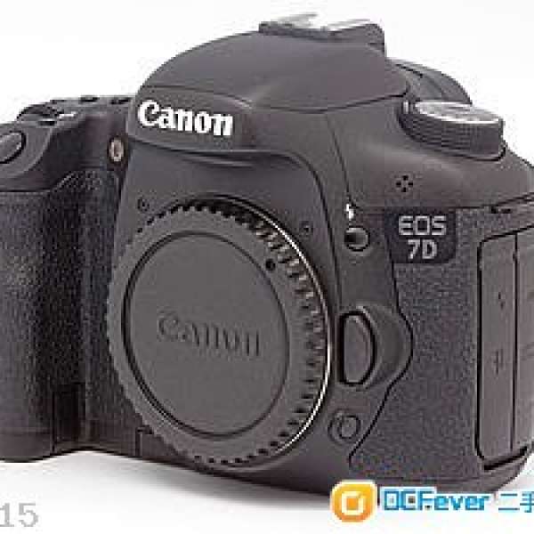 canon 7d  body 1800萬像  85-90%新 ,lcd 沒花 +charger and 電池+盒