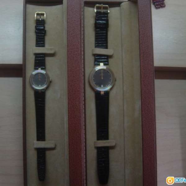 全新 瑞士 AGGOSTINO 超薄 日曆 男女裝手錶一對,只售HK$1000(不議價)