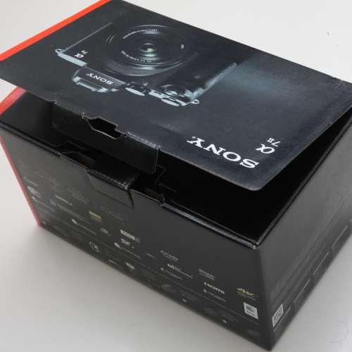 Sony A7 II  相機盒 ，冇明顯劃花、破損，超越九成新
