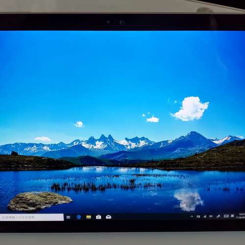 Microsoft Surface Pro 4 i5 6300U 4GB Ram 128GB SSD 不連Keyboard