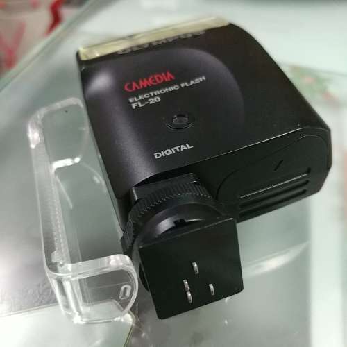Olympus FL-20 FL20 閃光燈， 所有 Olympus 及Panasonic各型號相機 全功能TTL對應使用