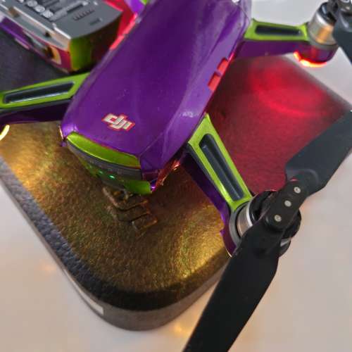 😎😎😎 DJI Spark 機身 + 二電 + 原裝發泡膠盒 😎😎😎