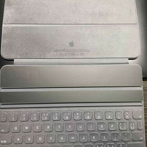 出售Apple Smart keyboard folio for ipad pro 11/ipad air 4 99% new 買回來未用過