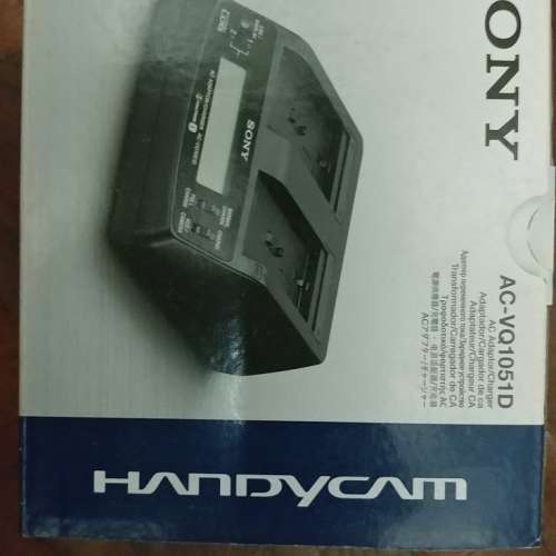 Sony AC-VQ1051D Handycam 充電器