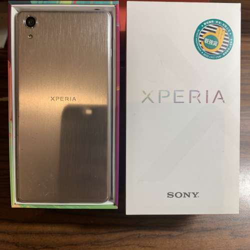 SONY  XPERIA 手機平售 90%new