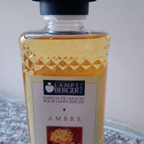 全新 法國Lampe Berger（金柏格）絕版香薰座/香薰台（連盒連油）（淺藍）