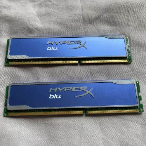 Kingston HyperX DDR3 1600 8GB*2 = 16GB