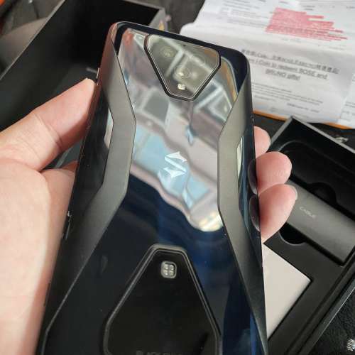 黑鯊3 8+128G 豐澤行貨有保